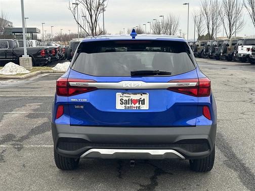 2022 Kia Seltos LX