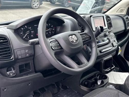 2025 RAM ProMaster 1500 Low Roof