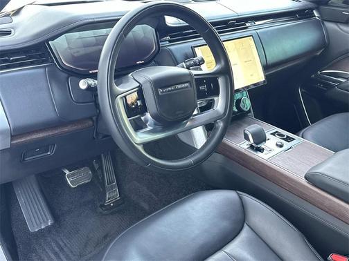 2023 Land Rover Range Rover P530 SE