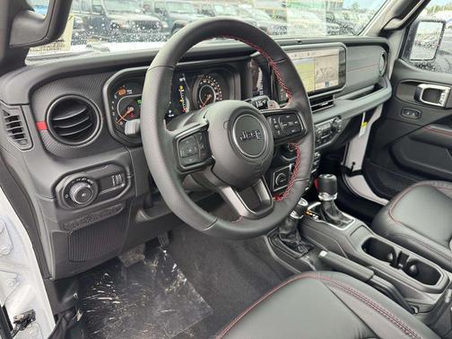 Bright White Clearcoat 2026 Jeep Wrangler 4-Door Moab 392 4x4