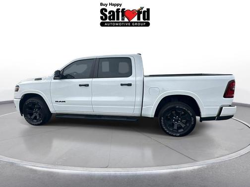 Bright White Clearcoat 2025 RAM 1500 Big Horn/Lone Star