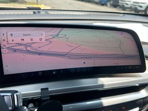 2024 Cadillac LYRIQ Luxury w/1SE