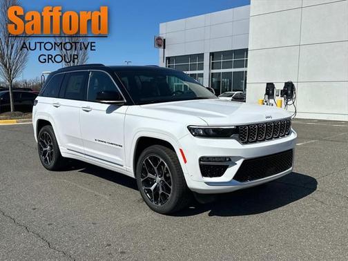 2025 Jeep Grand Cherokee Summit
