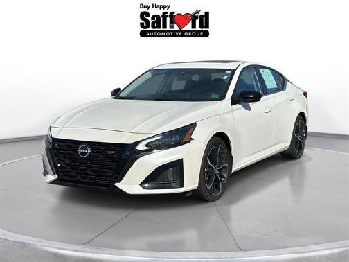 2023 Nissan Altima SR FWD