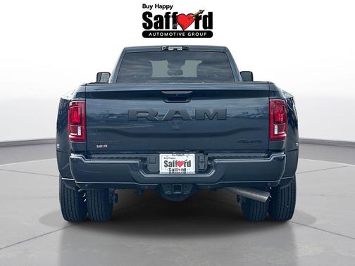 2026 RAM 3500 Big Horn Crew Cab 4x4 8' Box