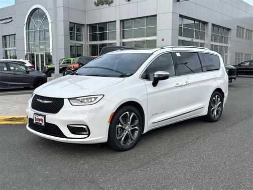 2026 Chrysler Pacifica L