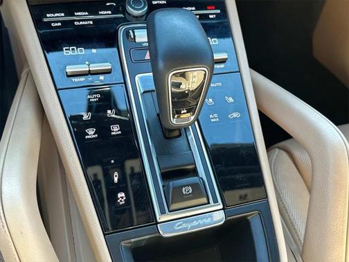 2021 Porsche Cayenne S