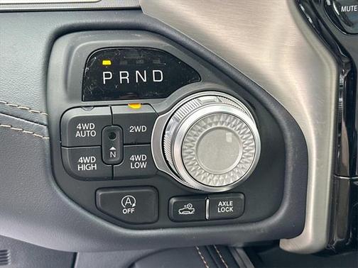 2025 RAM 1500 ST