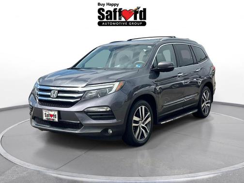 Crystal Black Pearl 2016 Honda Pilot Touring