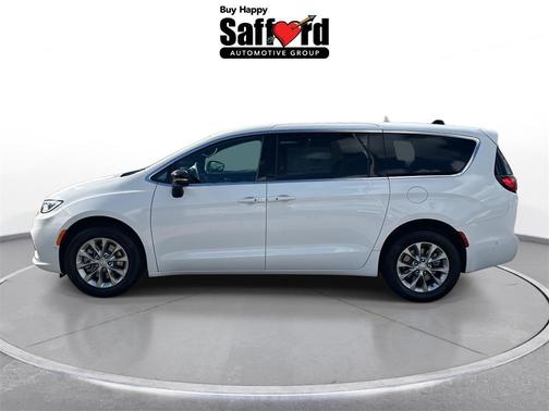 2025 Chrysler Pacifica L