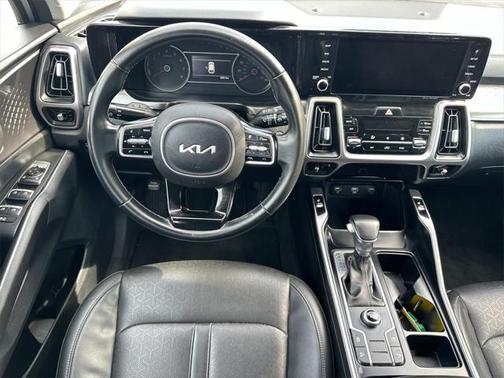 2022 Kia Sorento S