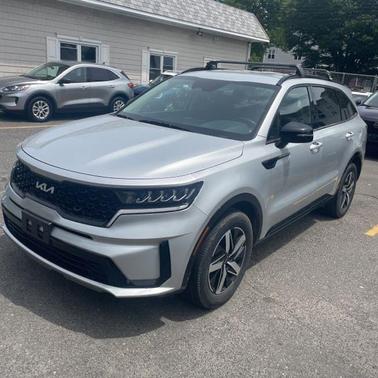 2022 Kia Sorento S