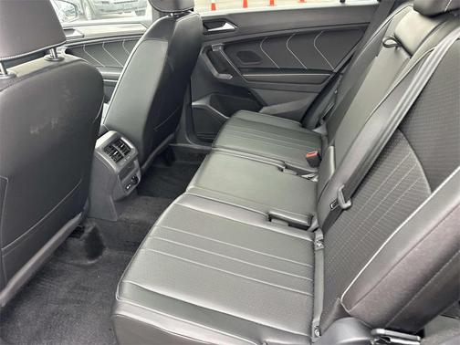 2024 Volkswagen Tiguan 2.0T SE R-Line Black 4MOTION