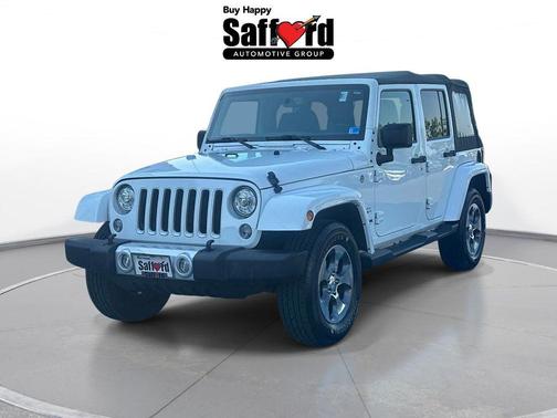 Bright White Clearcoat 2018 Jeep Wrangler JK Unlimited Sahara