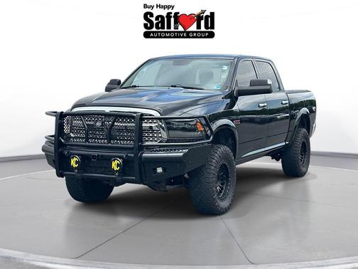 Brilliant Black Crystal Pearlcoat 2015 RAM 1500 Laramie