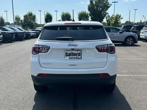 2025 Jeep Compass Sport