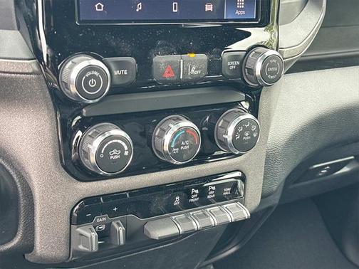 2025 RAM 1500 Tradesman