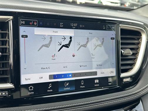 2026 Chrysler Pacifica L