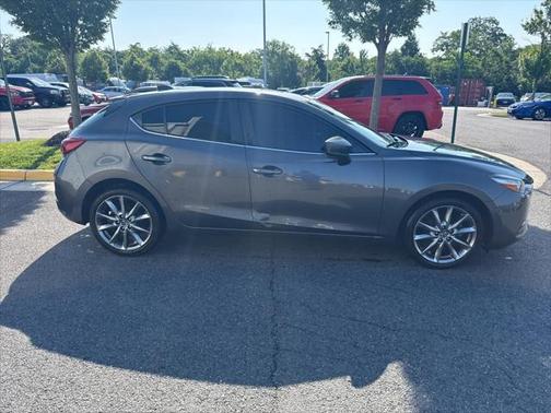 2018 Mazda Mazda3 Touring