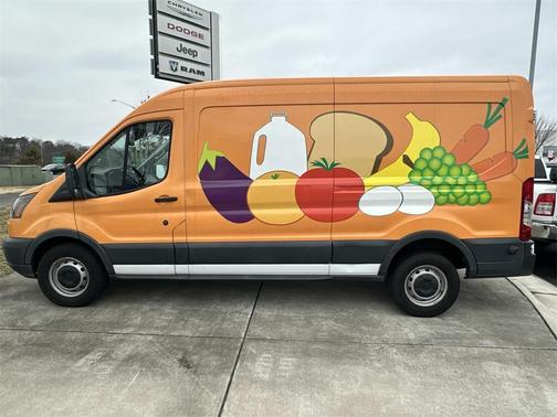 2017 Ford Transit-250 Base