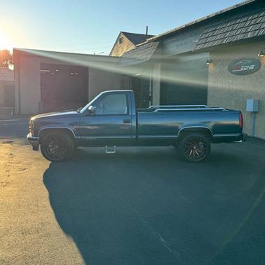 1991 Chevrolet Pickup Truck Base