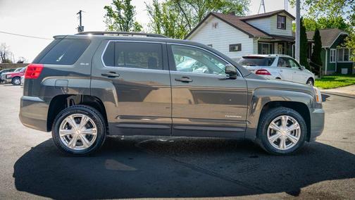 Graphite Gray Metallic 2017 GMC Terrain SLE-2