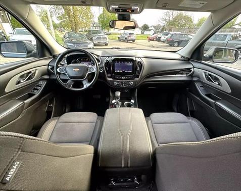 2021 Chevrolet Traverse LT Cloth