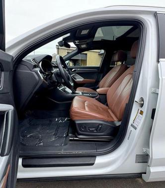 2019 Audi Q3 2.0T Premium Plus