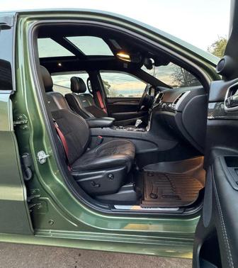 2020 Jeep Grand Cherokee SRT