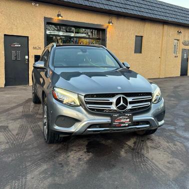 2017 Mercedes-Benz GLC 300 4MATIC
