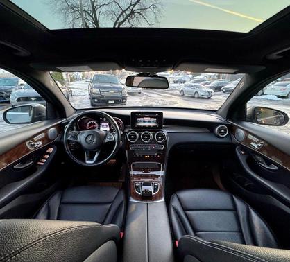 2017 Mercedes-Benz GLC 300 4MATIC