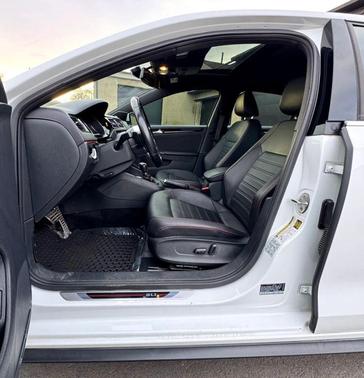 2016 Volkswagen Jetta 2.0T GLI SEL