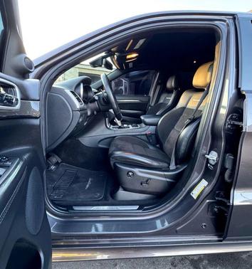 2021 Jeep Grand Cherokee Trackhawk