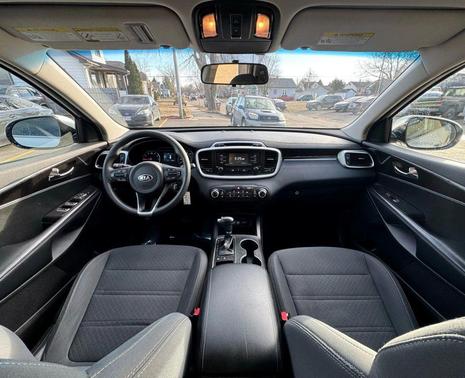 2018 Kia Sorento LX