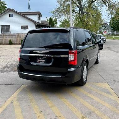 2011 Chrysler Town & Country Touring-L