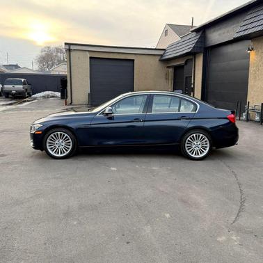 2012 BMW 328 328i Sedan 4D