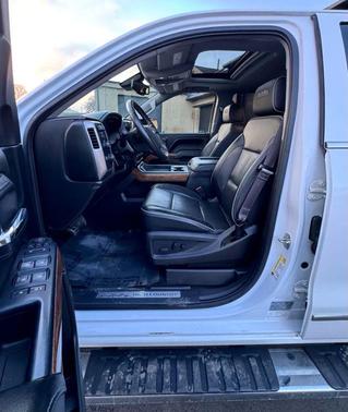 2017 Chevrolet Silverado 1500 High Country