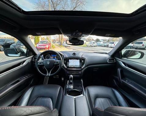 2017 Maserati Ghibli S