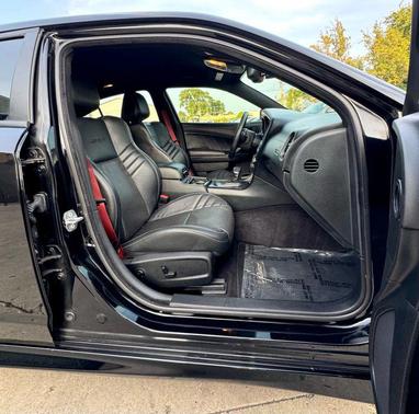 2016 Dodge Charger SRT Hellcat
