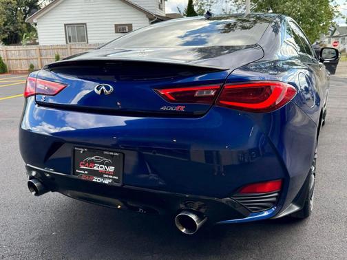 2017 INFINITI Q60 3.0t Red Sport 400