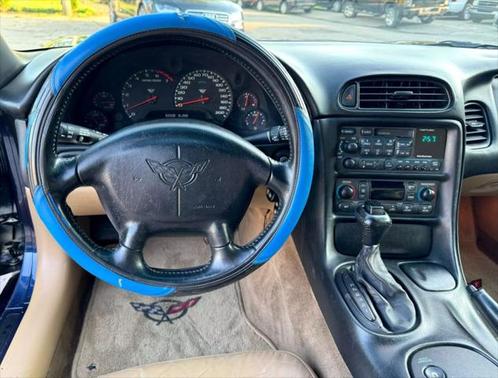2001 Chevrolet Corvette Base