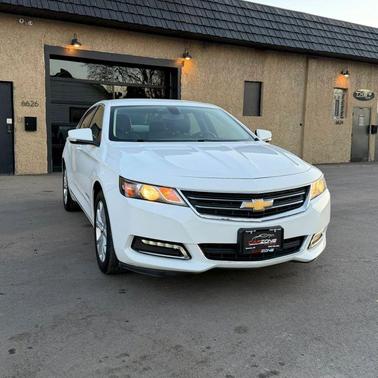 White 2018 Chevrolet Impala 1LT