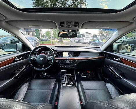2017 Kia Cadenza Technology