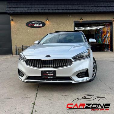 2017 Kia Cadenza Technology