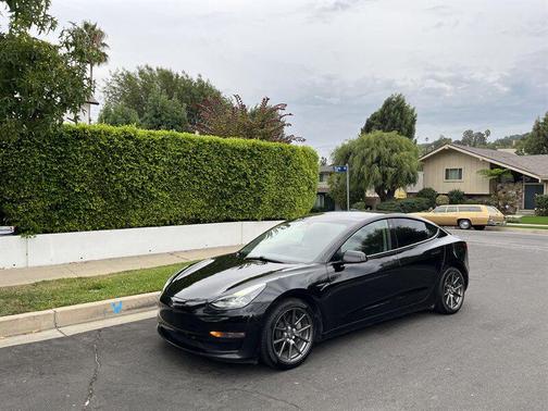 2021 Tesla Model 3 Long Range