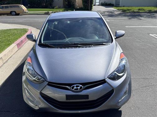 2013 Hyundai ELANTRA GS