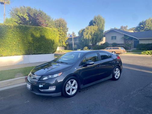 Ashen Gray Metallic 2015 Chevrolet Volt Base