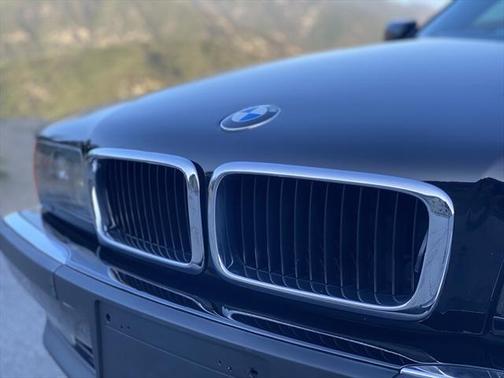 1998 BMW 740 740iL
