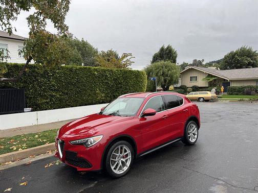 2018 Alfa Romeo Stelvio Ti
