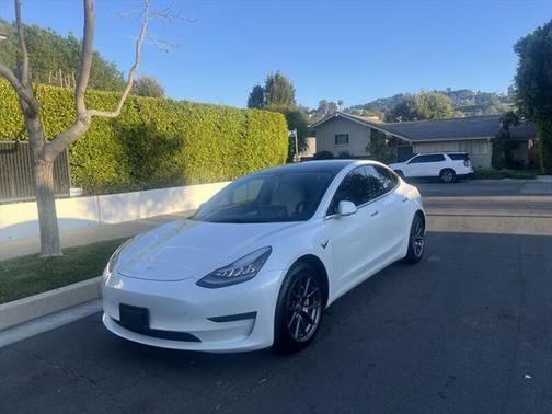 2020 Tesla Model 3 Standard Range Plus